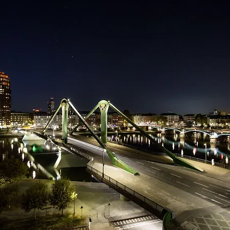 The Flag Oskar M. מלון דירות פרנקפורט