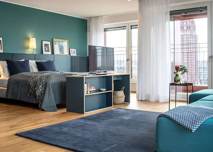 The Flag Oskar M. 4*