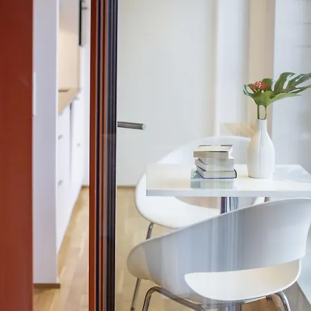 The Flag Oskar M. Aparthotel 4*