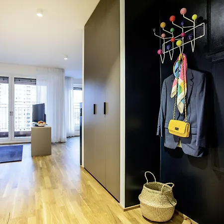 The Flag Oskar M. Aparthotel 4*