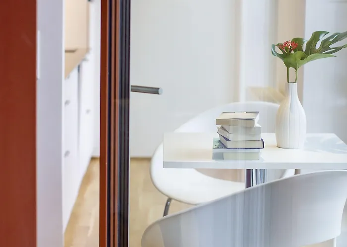 The Flag Oskar M. Aparthotel 4*