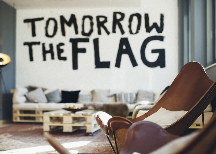 The Flag Oskar M. Aparthotel 4*